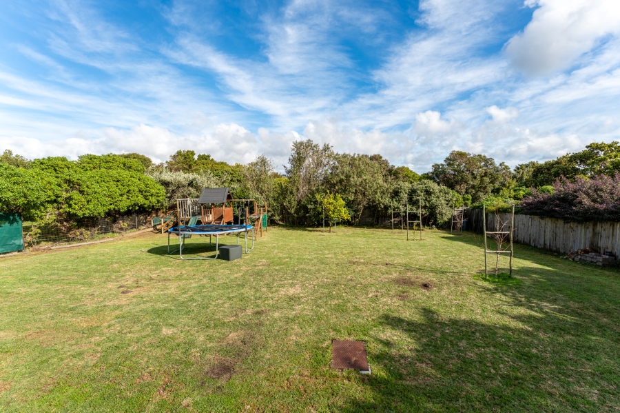 3 Bedroom Property for Sale in Noordhaven Western Cape